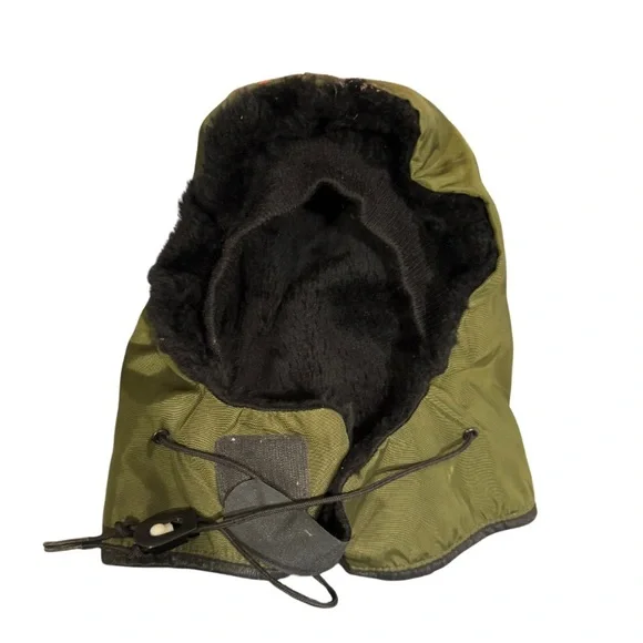 RefrigiWear OliveGreen Hood with Black Lining - Picture 1 of 2